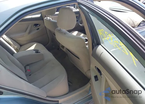 2008 Toyota Camry Le z USA, uszkodzony, nr VIN 4T4BE46K38R043683